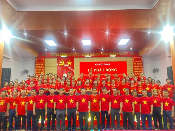 Xã Đức Đồng tổ chức sự kiện "Cùng Việt Nam tiến bước" để hưởng ứng chương trình " Một tỷ bước chuân - bước vào kỷ nguyên mới
