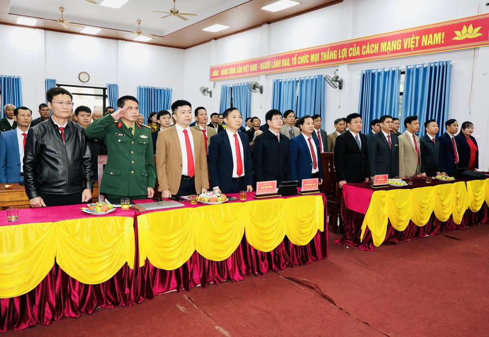  Đức Đồng tổ chức Lễ chào cờ tháng 02/2026 gắn với sinh hoạt chính trị đầu tháng