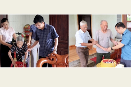 Lãnh đạo xã Đức Đồng thăm, tặng quà gia đình chính sách nhân kỷ niệm 79 năm Ngày Thương binh - Liệt sĩ
