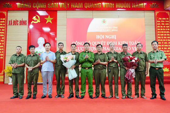 Công an xã Đức Đồng kiện toàn lực lượng tham gia bảo vệ an ninh, trật tự ở cơ sở
