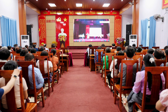  Lễ phát động phong trào “Nông dân sản xuất an toàn, hữu cơ vì sức khỏe cộng đồng”